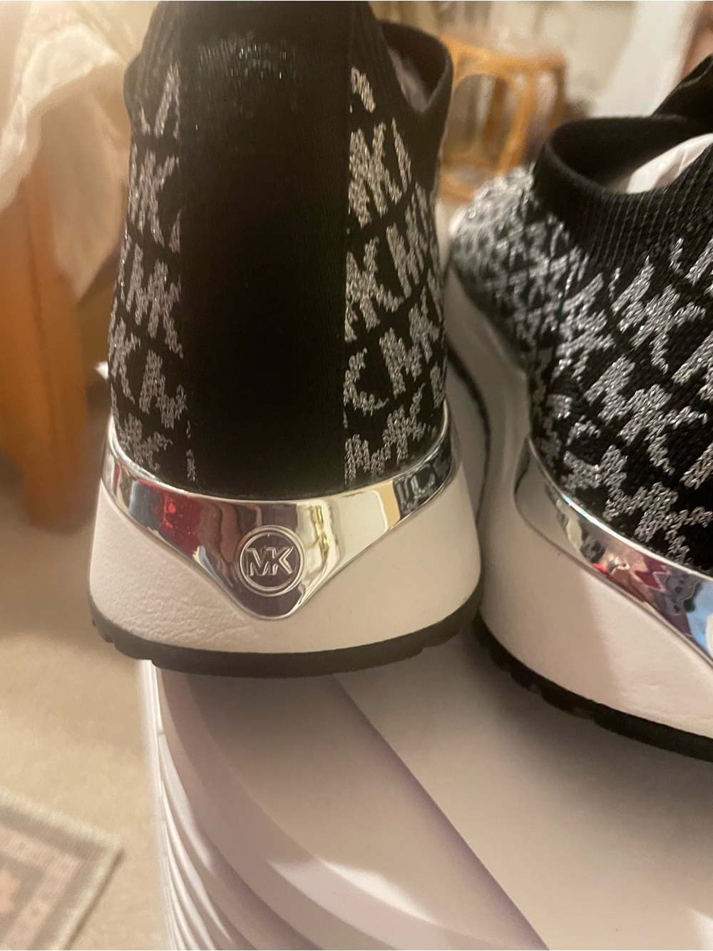 Michael Kors Black Silver MK Logo Slip On Sneakers Size 9 NIB - Picture 4 of 13